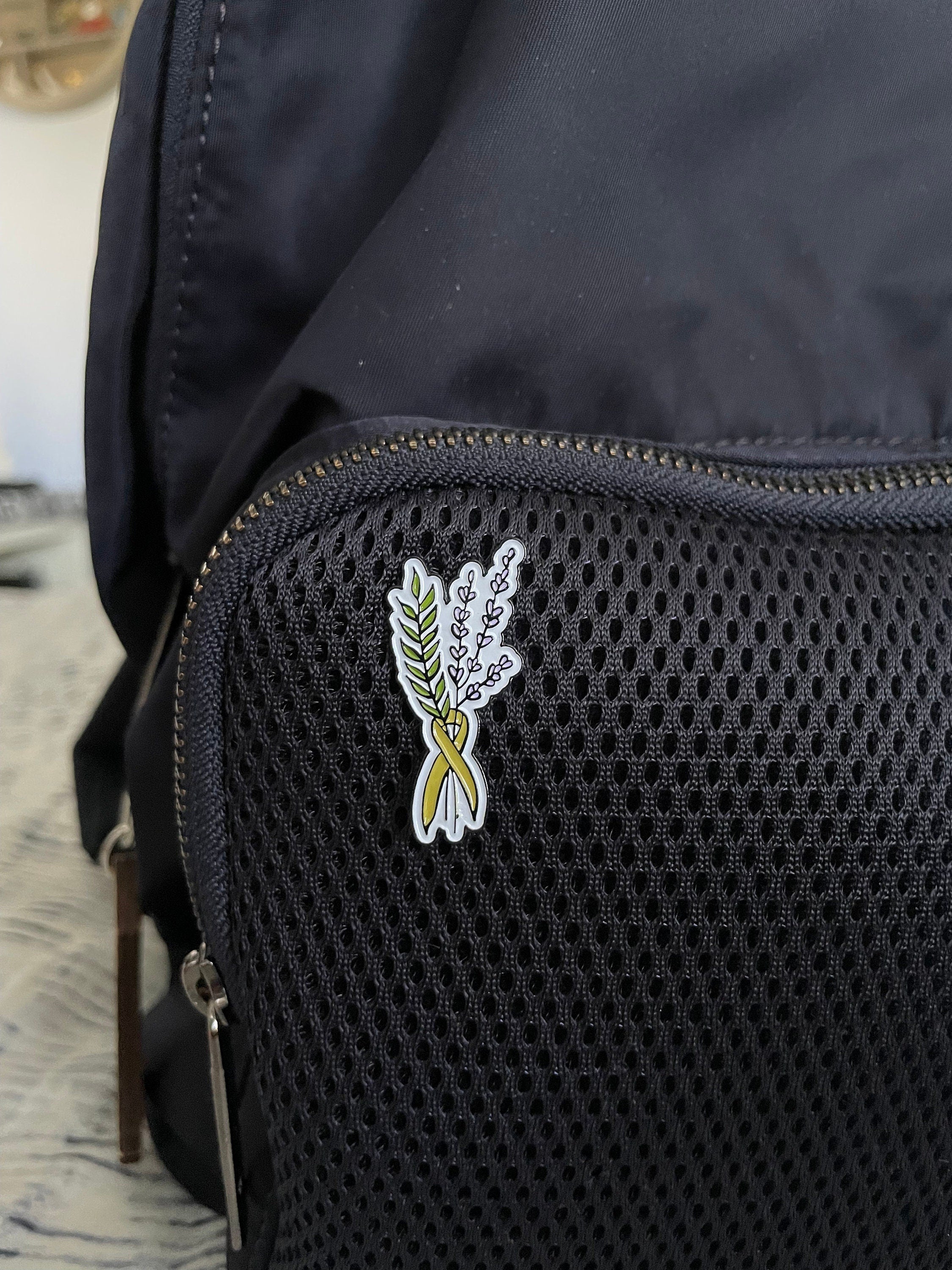 Childhood Cancer/ Sarcoma Floral Ribbon - Enamel Pin