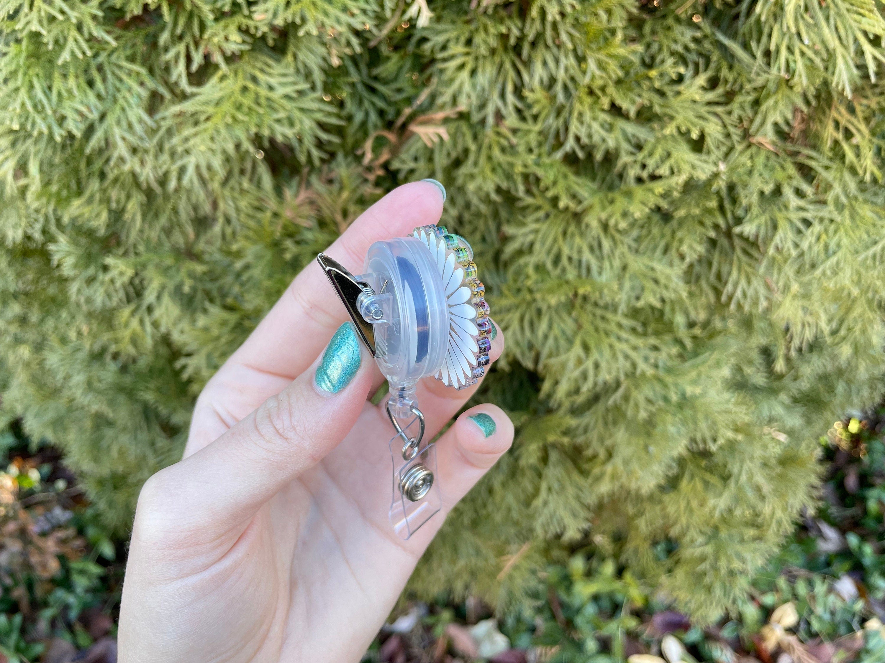 Multi-Color Cancer Sucks Daisy - Badge Reel
