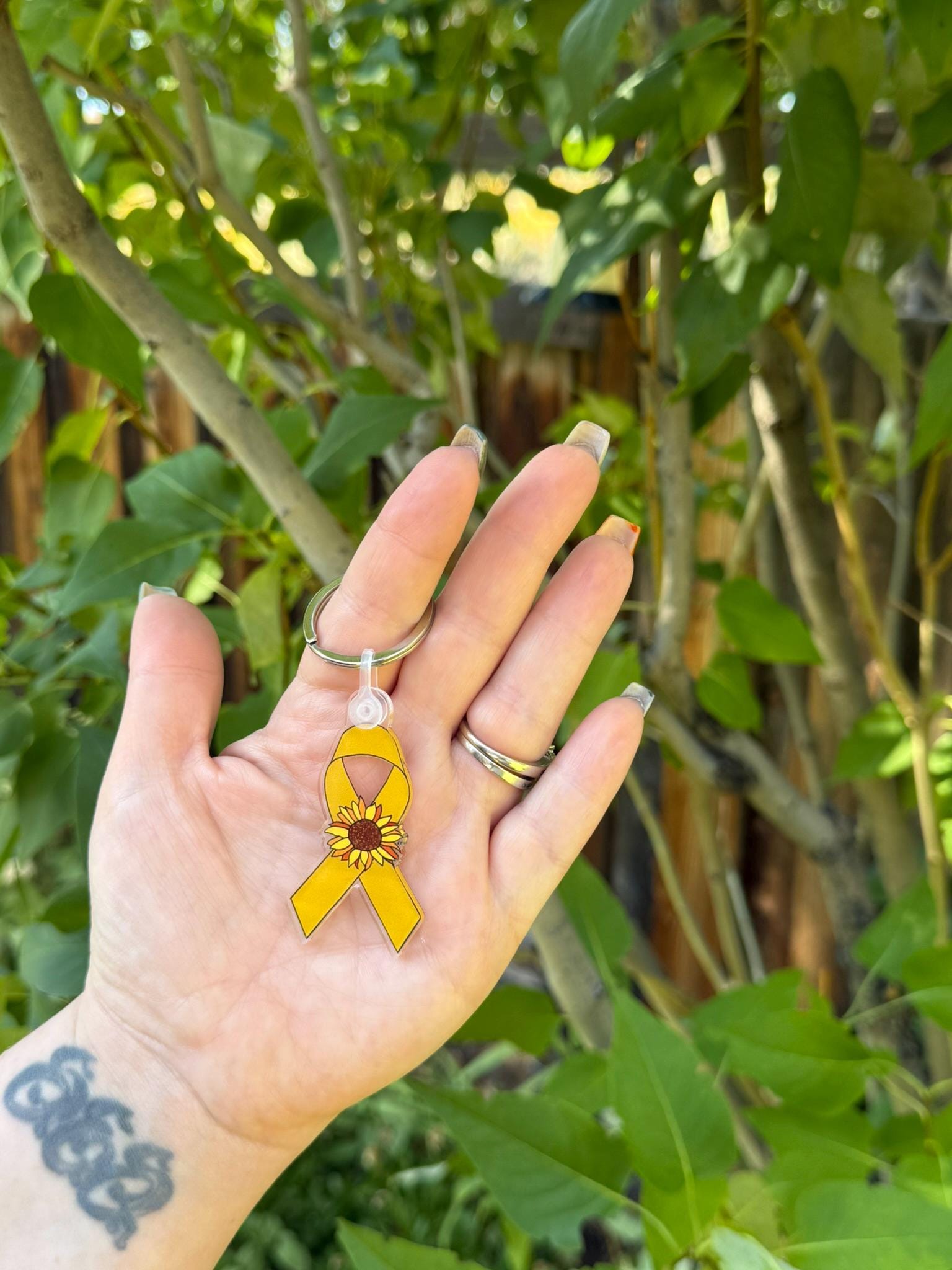 Childhood Cancer/ Sarcoma Sunflower Ribbon - Large Key Chain